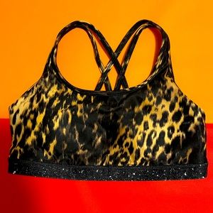NWOT leopard print sports bra